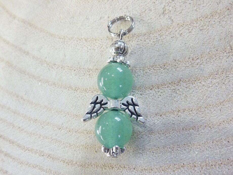 PENDENTIF AVENTURINE VERTE ANGE PERLES 8 MM