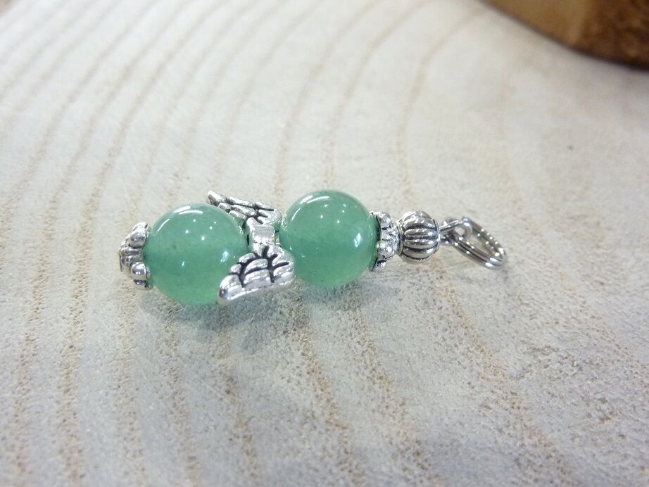 PENDENTIF AVENTURINE VERTE ANGE PERLES 8 MM