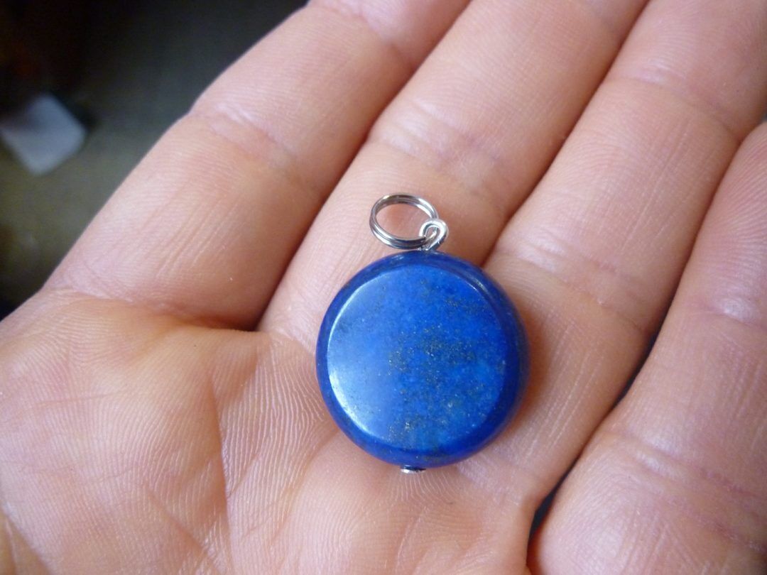 Pendentif Lapis lazuli-Perles plate 2 cm-0,6 cm