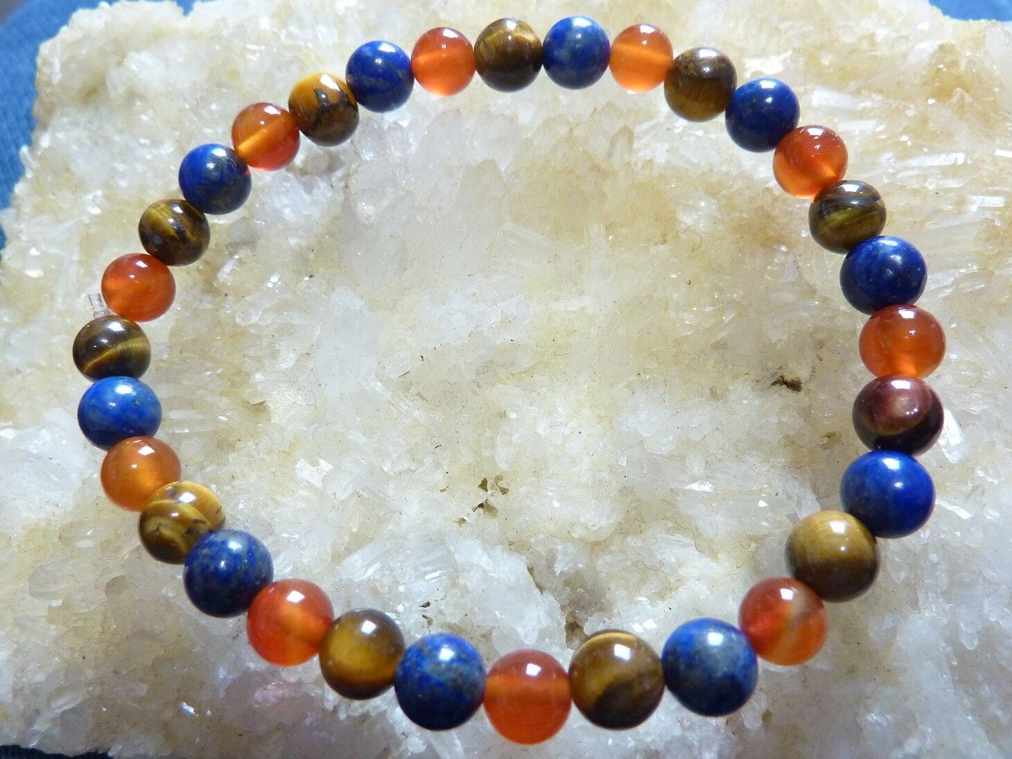 Bracelet lapis lazuli-cornaline-oeil de tigre - Perles rondes 6 mm – Image 4