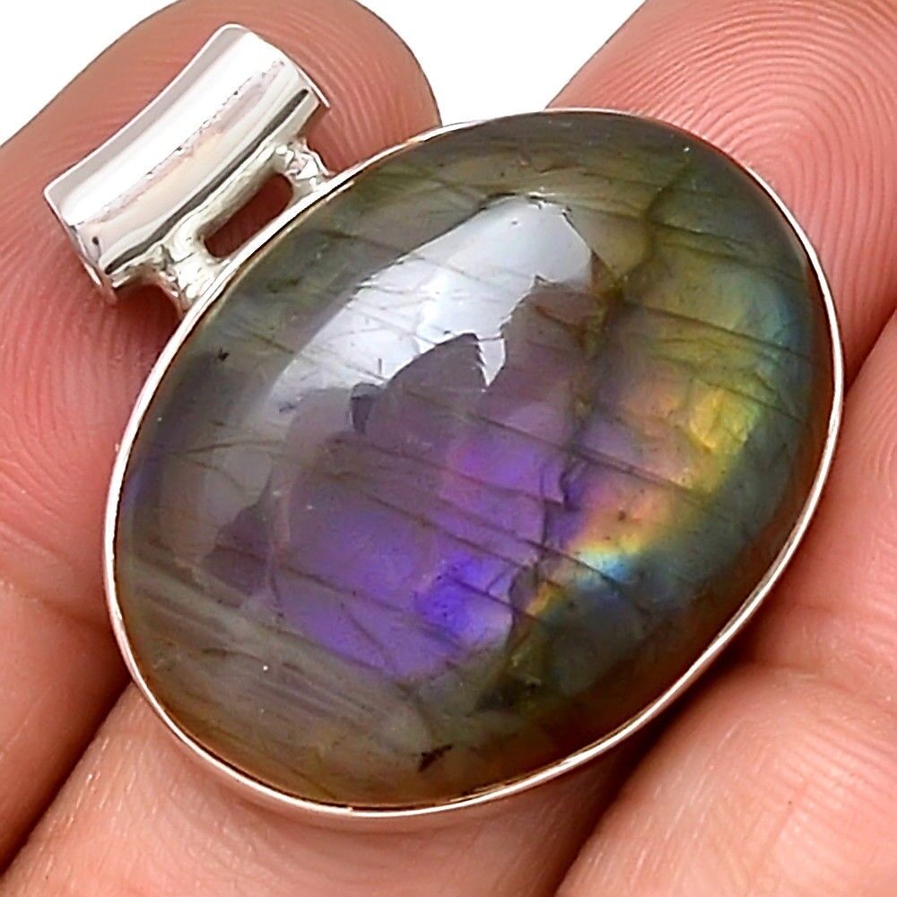 Pendentif protection labradorite violet très rare! Monture argent 925 ref 4660