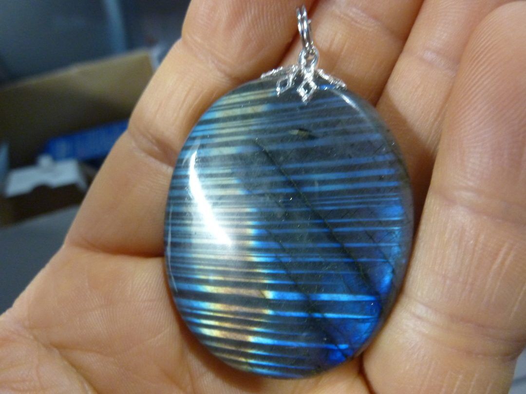 PENDENTIF LABRADORITE REF 5268