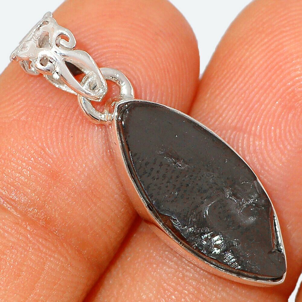 Pendentif Shungite monture en argent 925 ref 6396