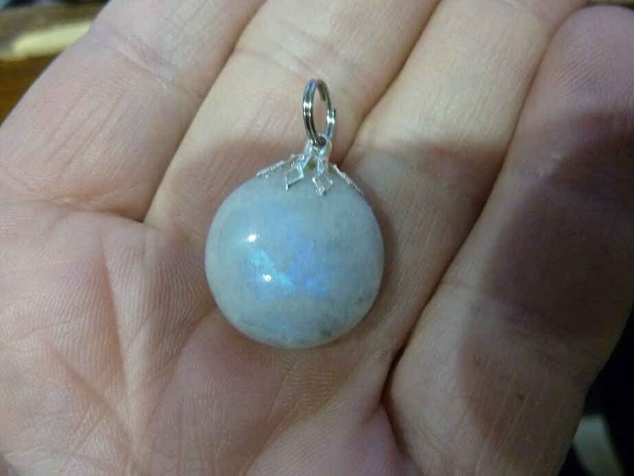 Pendentif Pierre de lune ref 3388