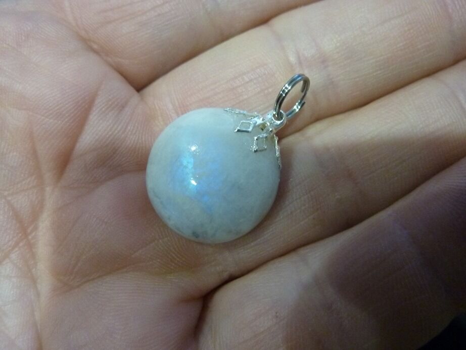 Pendentif Pierre de lune ref 3388