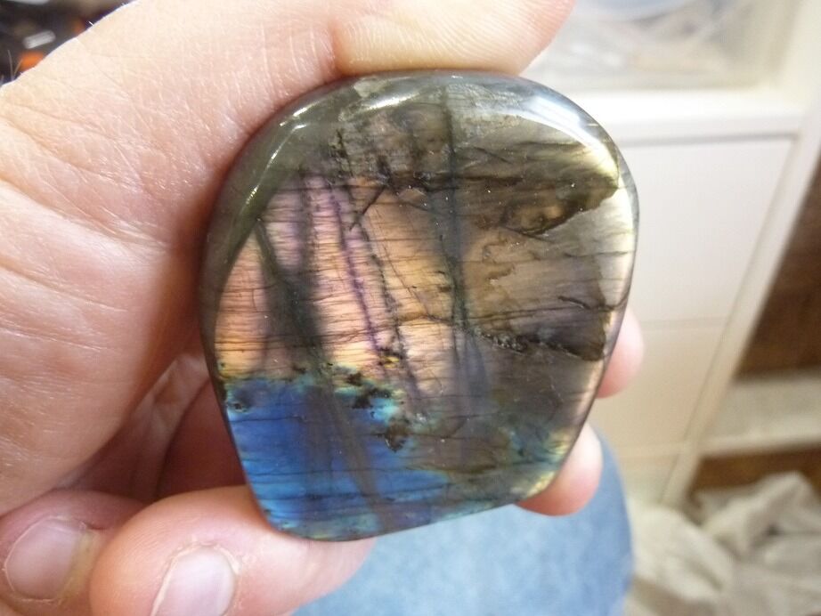 Labradorite violet Rare ! 147 gr ref 4001