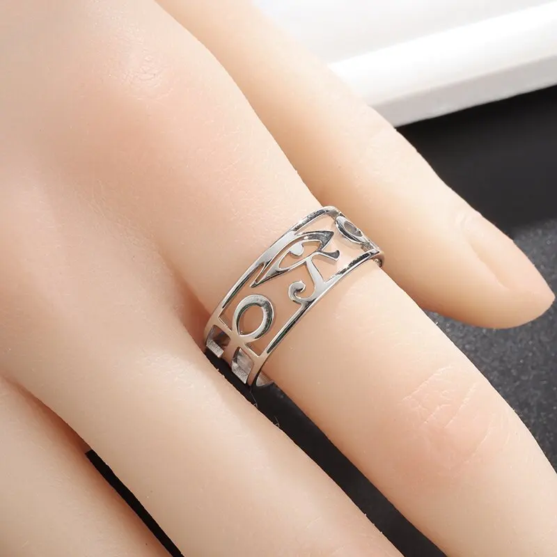 Bague Croix de Ankh-Oeil d'Horus taille 51 ref argent