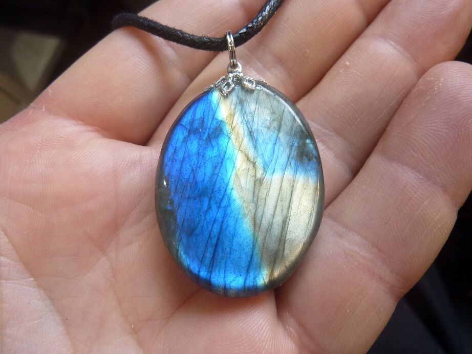 Pendentif Labradorite spécial pour thérapeute GG 26T