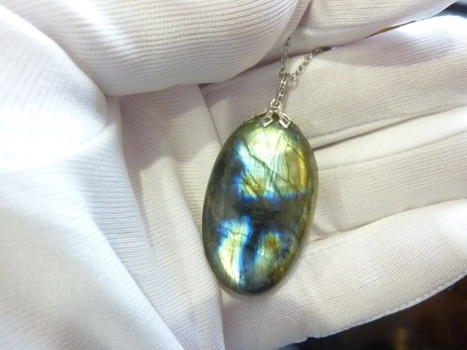 Collier pendentif Labradorite GG 3408 + chaine acier inoxydable 50 cm