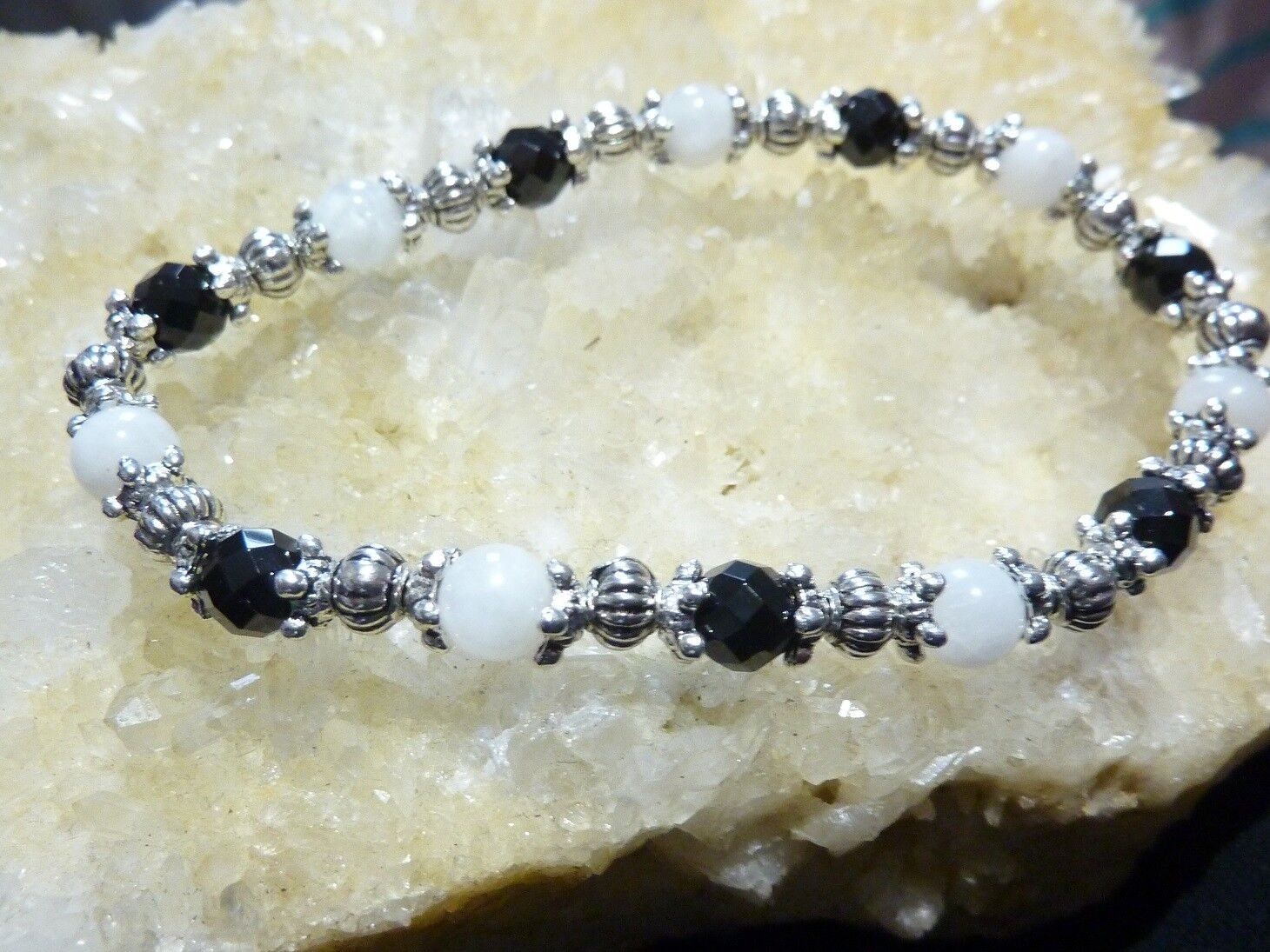 BRACELET SPINELLE TOURMALINE NOIRE PIERRE DE LUNE – Image 4