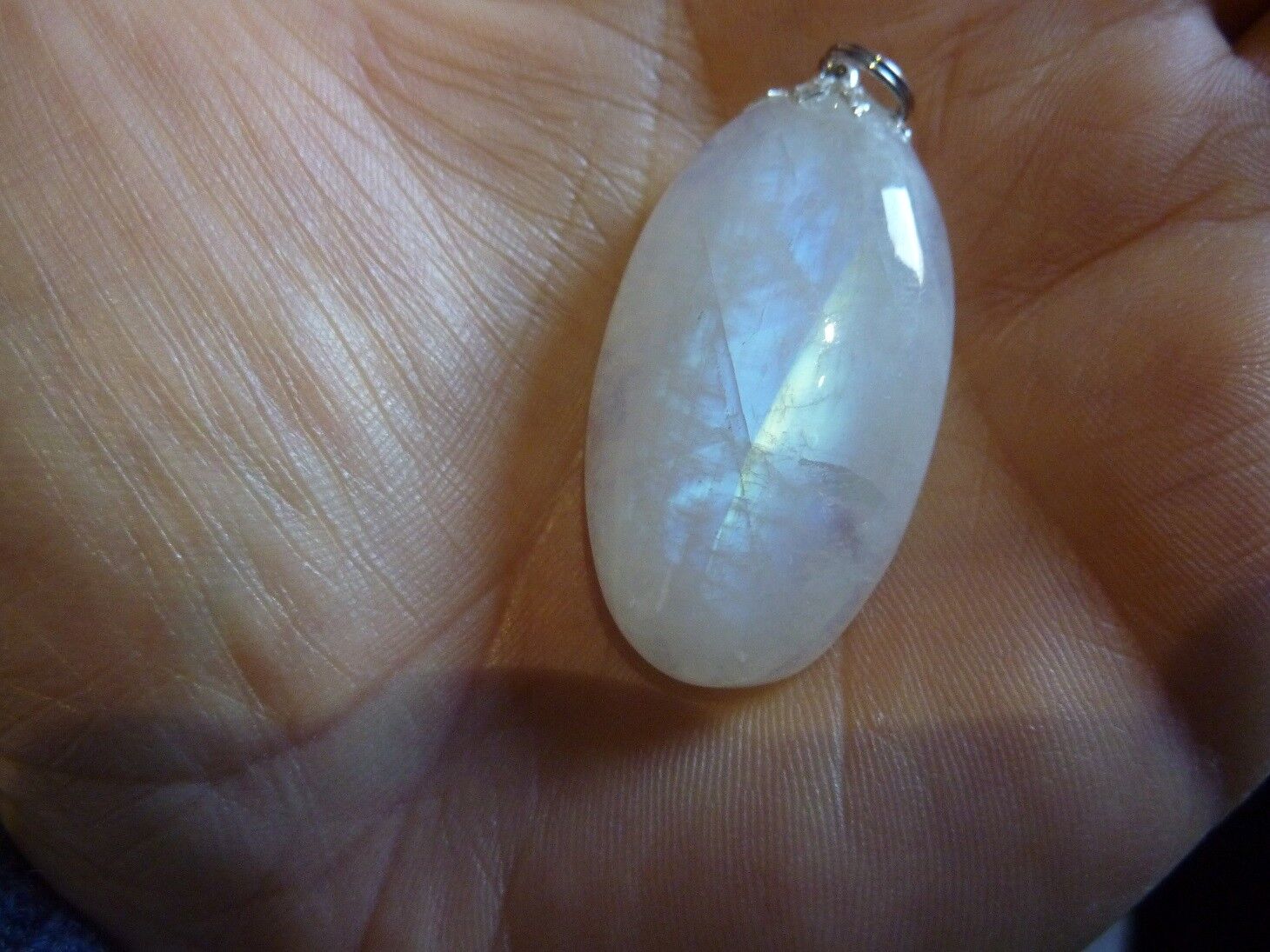 Pendentif Pierre de lune Quiétude et intuition ref 1780 – Image 2