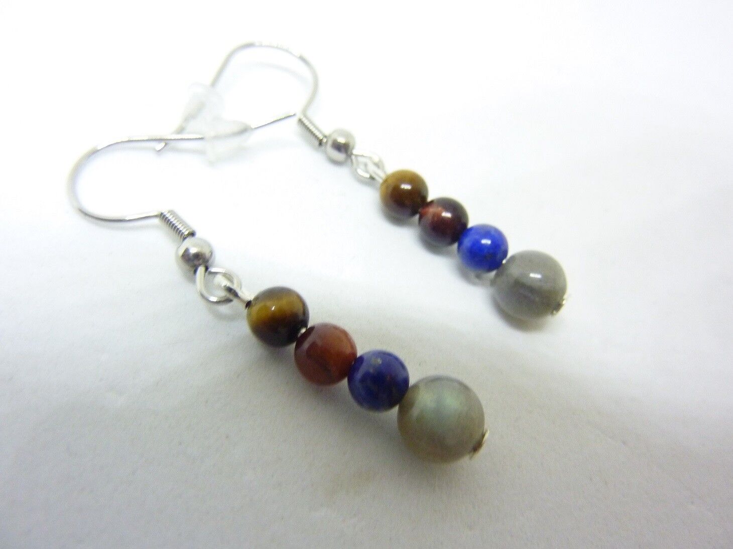 Boucles d'oreilles Oeil de tigre oeil de taureau labradorite lapis lazuli – Image 3