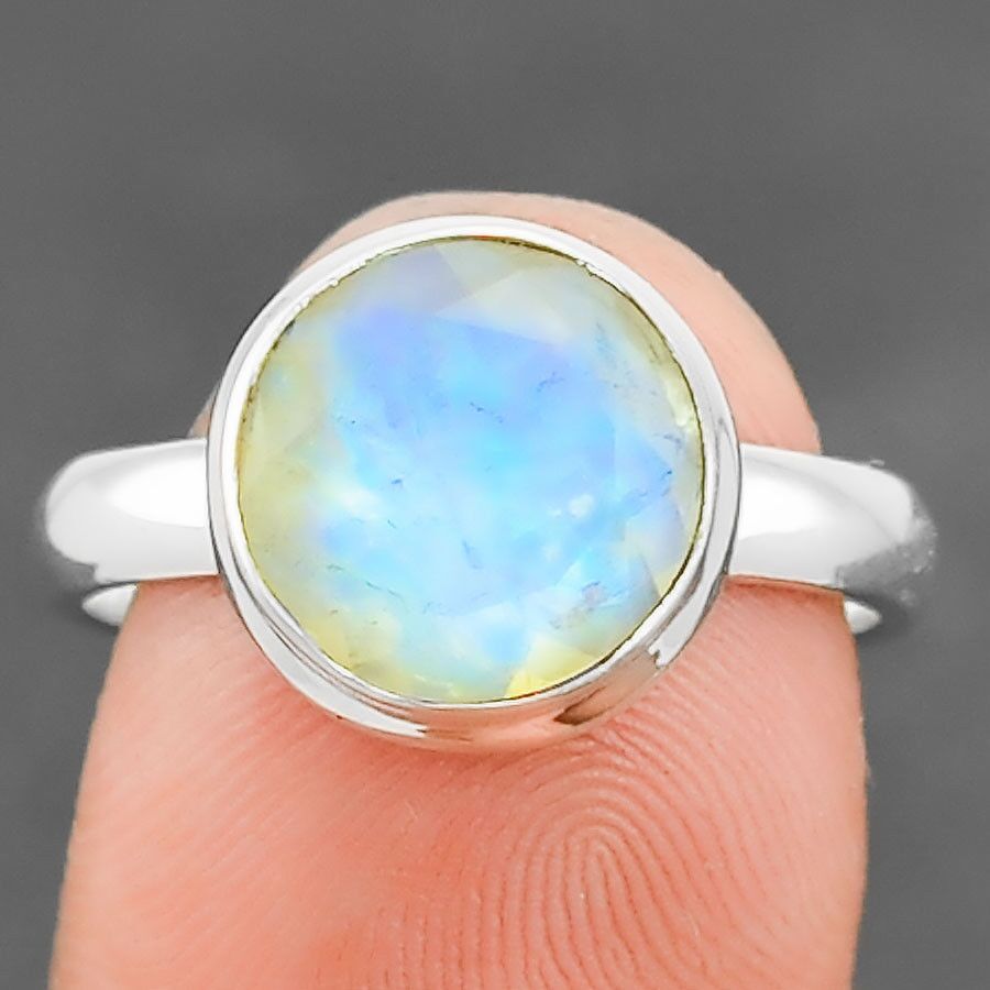 BAGUE PIERRE DE LUNE MONTURE EN ARGENT 925.TAILLE 57 3/4 REF 3424