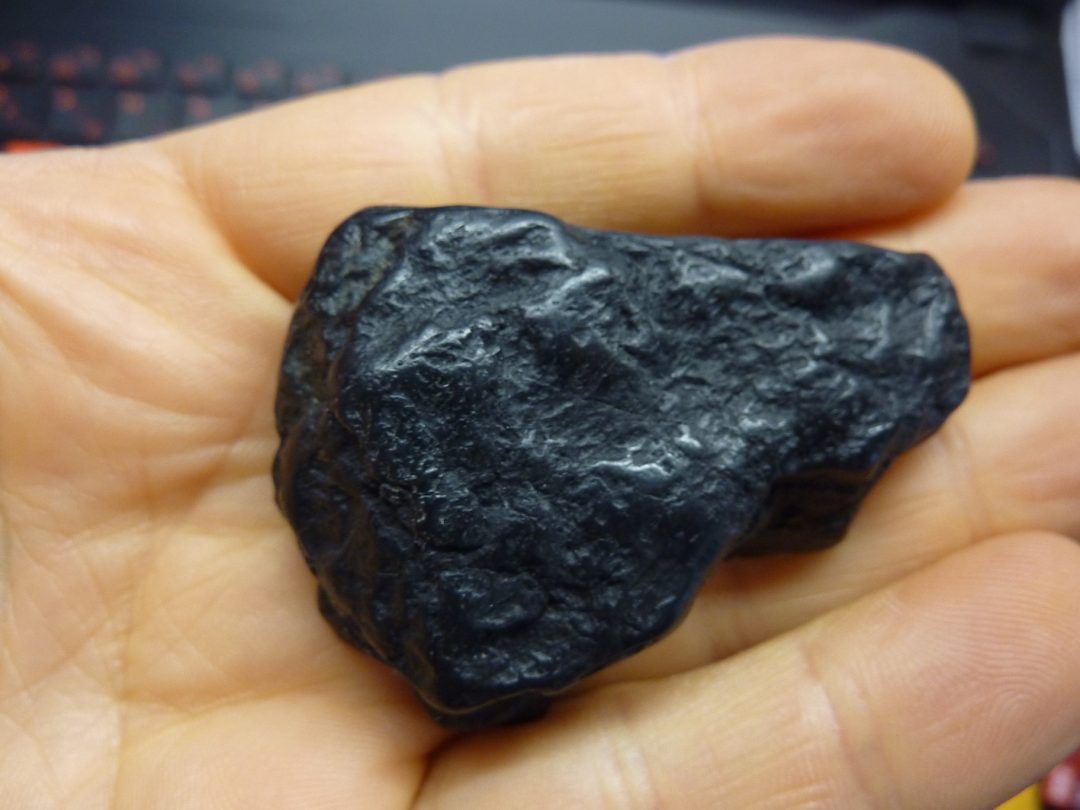 ENORME SPINELLE NOIRE 40,8 gr REF 4344 – Image 2