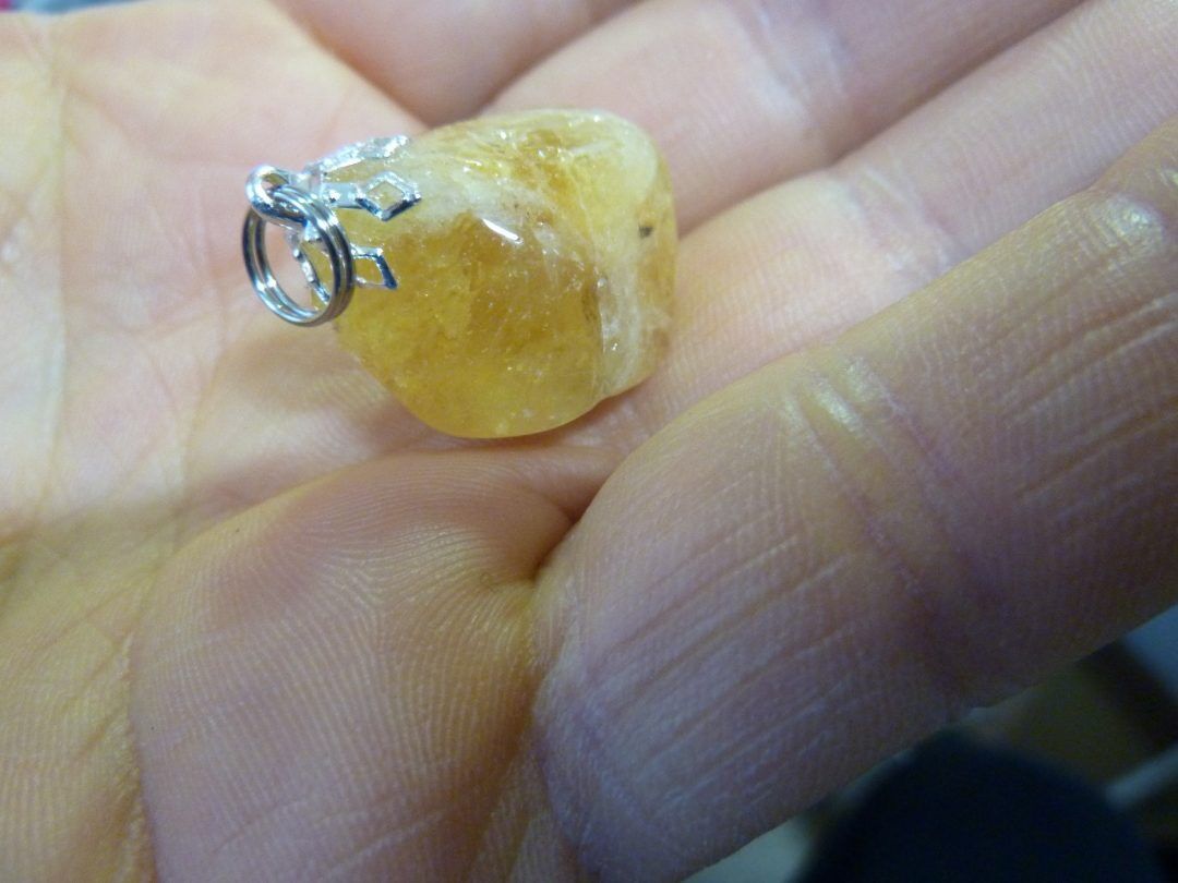 PENDENTIF HELIODORE GEMME 10 FOIS +PUISSANT QUE LA CITRINE! ref 3630