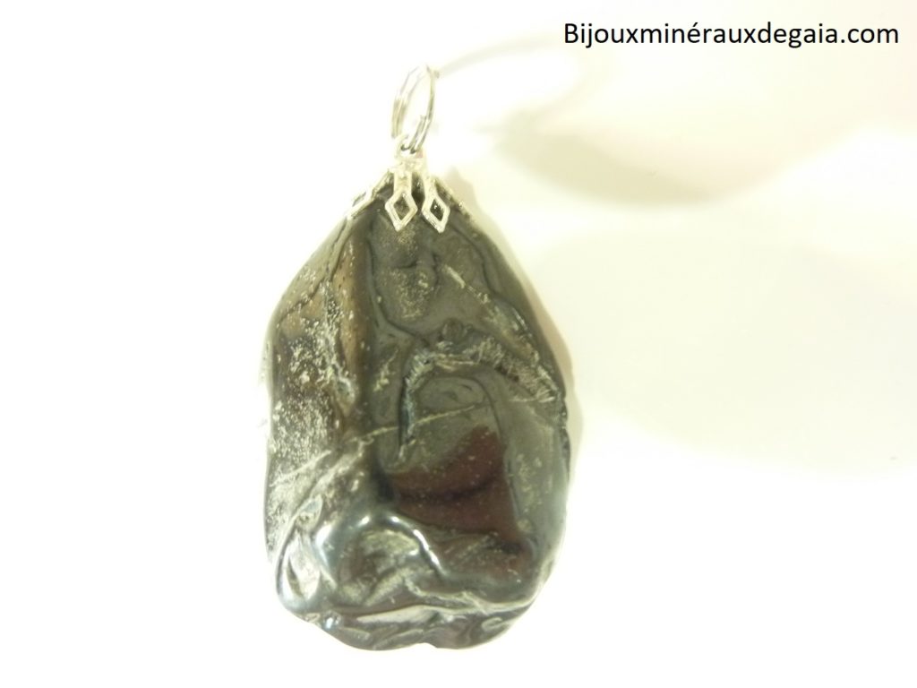 Pendentif Spinelle noir 29,8 gr ultra rare ref 5158