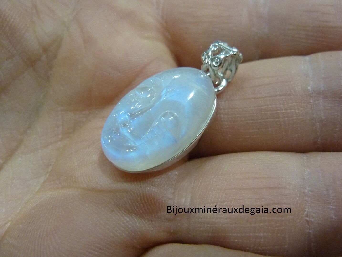 Pendentif Pierre de lune visage sculpté Monture argent 925 Ref 0918
