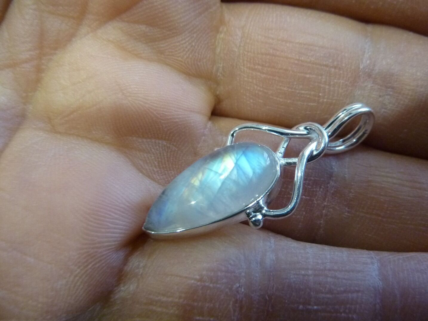 Pendentif Pierre de lune Monture argent 925 Ref 5050