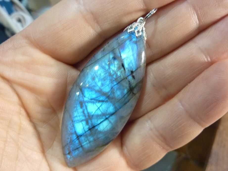 Pendentif Labradorite 20 gr ref 7285