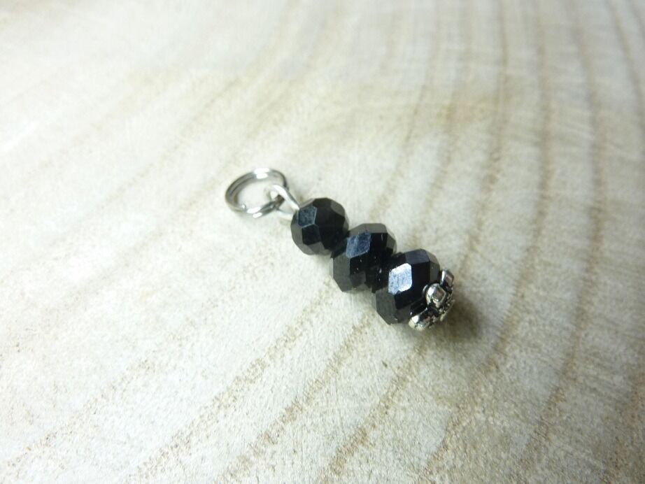 Pendentif spinelle noir à facettes