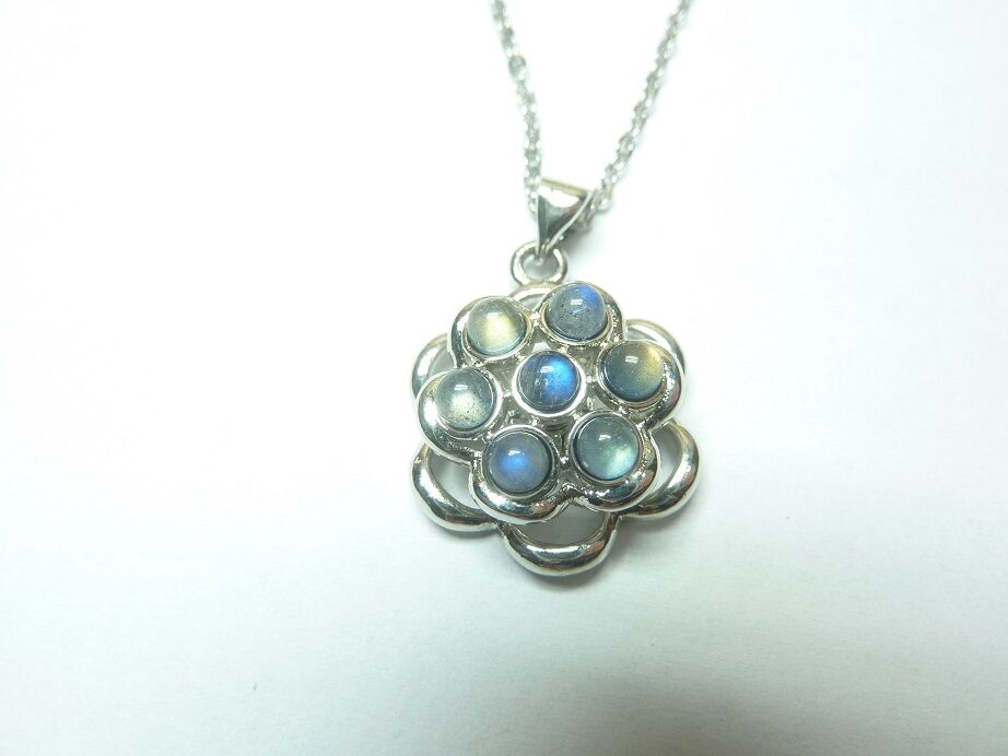 Pendentif anti-stress Labradorite + chaine acier inoxydable 50 cm