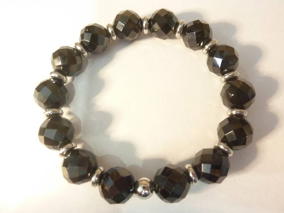 Bracelet spinelle noir qualité AA perles 10 mm à facettes