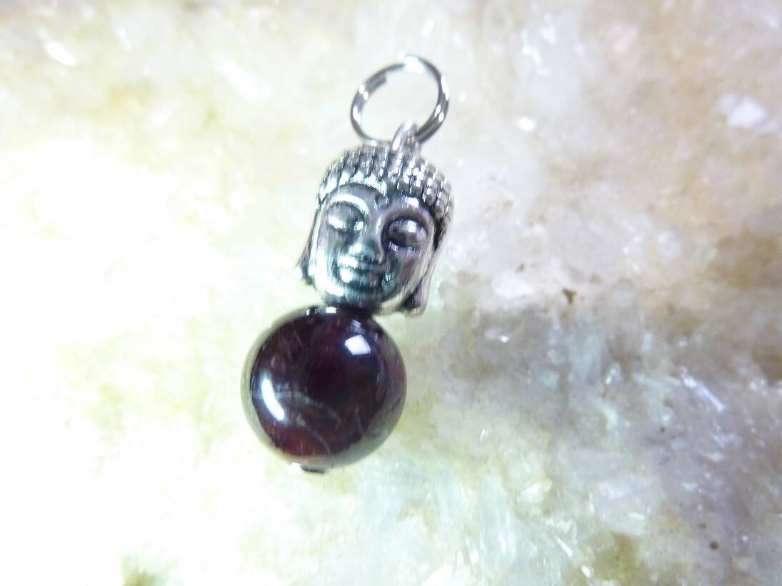 PENDENTIF BOUDDHA GRENAT ALMANDIN PERLE RONDE 10 MM – Image 2