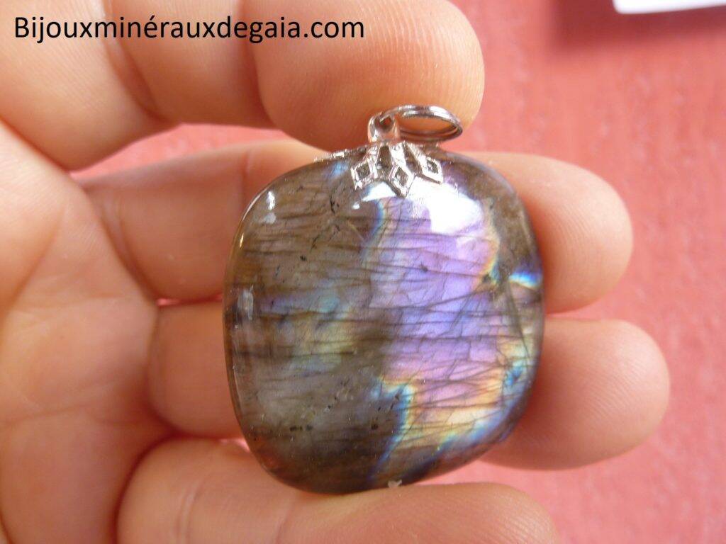 PENDENTIF LABRADORITE VIOLET RARE ! 13,7 gr REF 5038