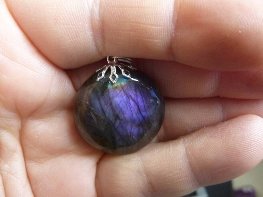 Pendentif labradorite violet très rare! ref 5214