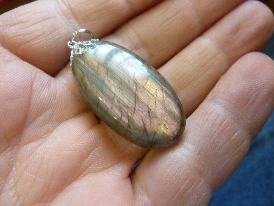 Pendentif Labradorite violet Rare ! ref 2638