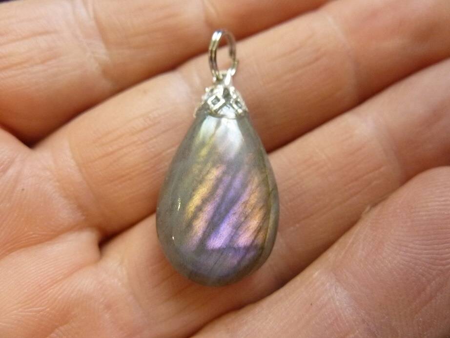 Pendentif Labradorite violet Rare ! ref 1128
