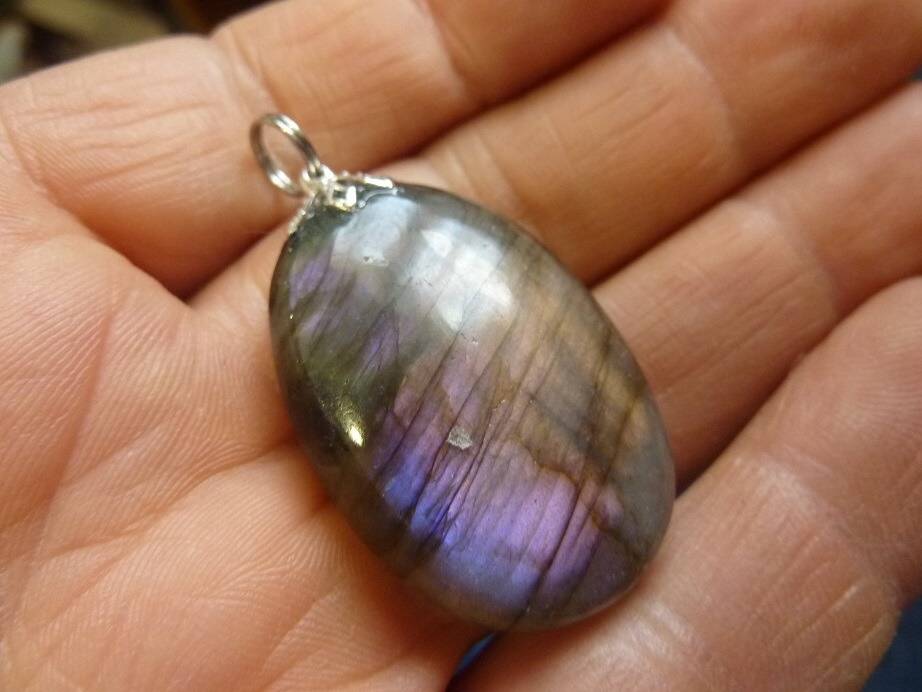 Pendentif Labradorite violet Rare ! ref 4876