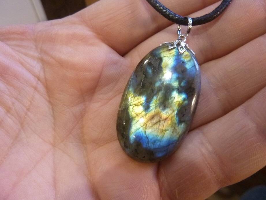 Collier pendentif Labradorite GG 953