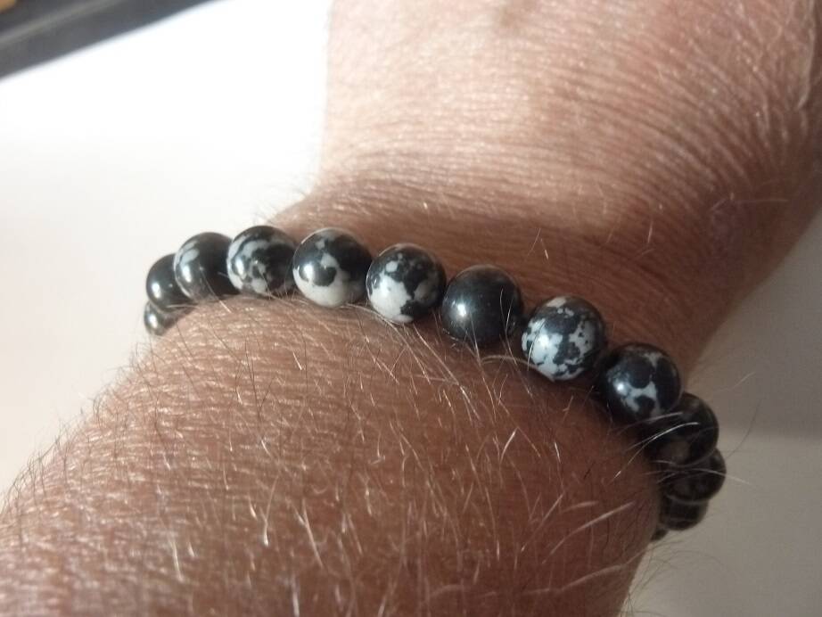 Bracelet réglable Obsidienne neige-Perles rondes de 8 mm – Image 3