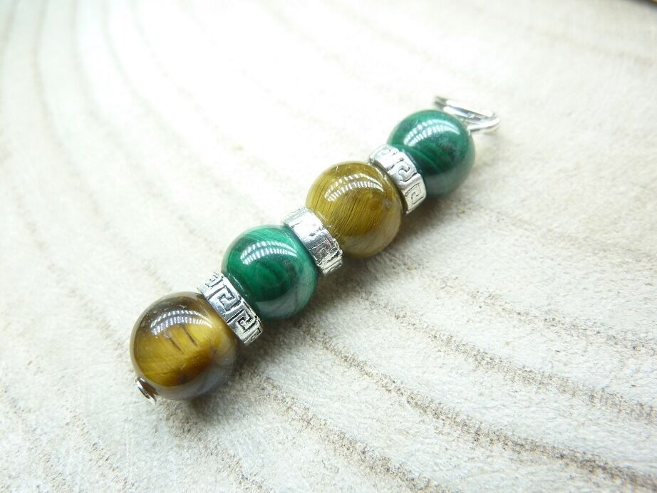 PENDENTIF FORCE ET PROTECTION: MALACHITE,OEIL DE TIGRE