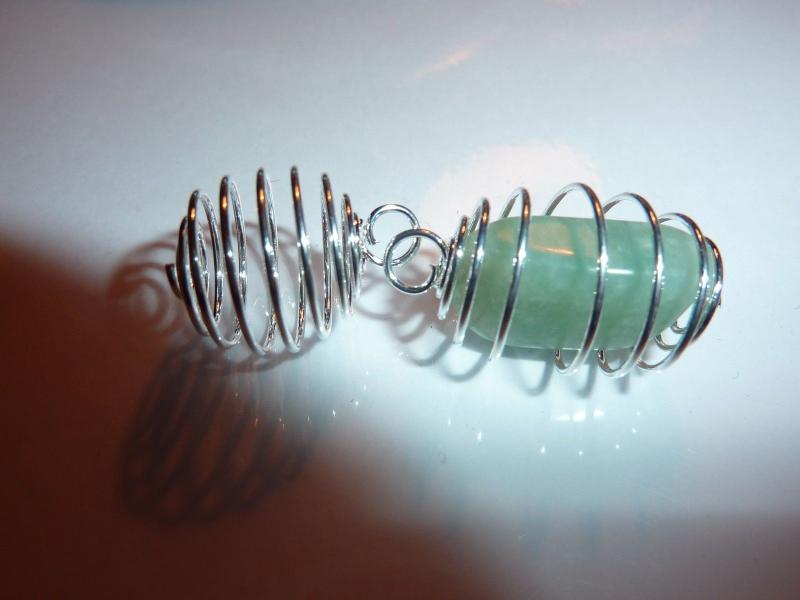 1 Spirale cage pour minéraux pierres naturelles 1.2 cm X 1.3 cm extensible jusqu'a 2,5 cm