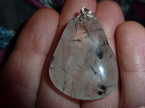 MASSIF PENDENTIF QUARTZ TOURMALINE NOIRE REF 9577