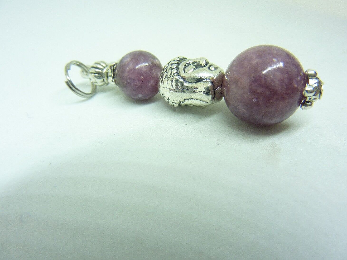 Pendentif anti stress Lépidolite perles rondes 12-8 mm – Image 2