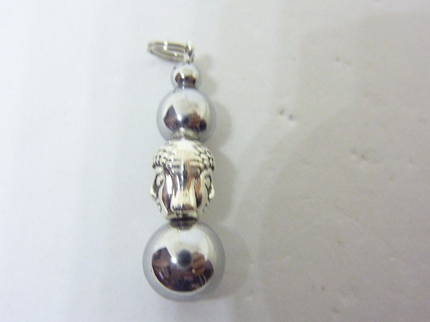Pendentif Bouddha Hématite Perles rondes 10-8-4 mm L 3,5 cm – Image 3