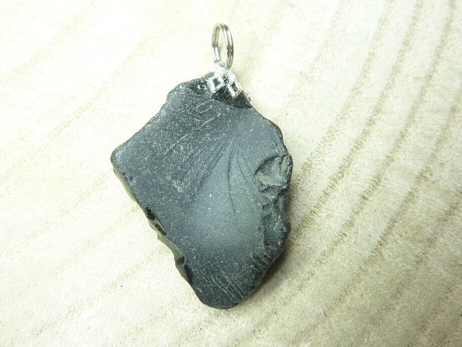 Pendentif Spinelle noir 9,7 gr ultra rare ref 1014