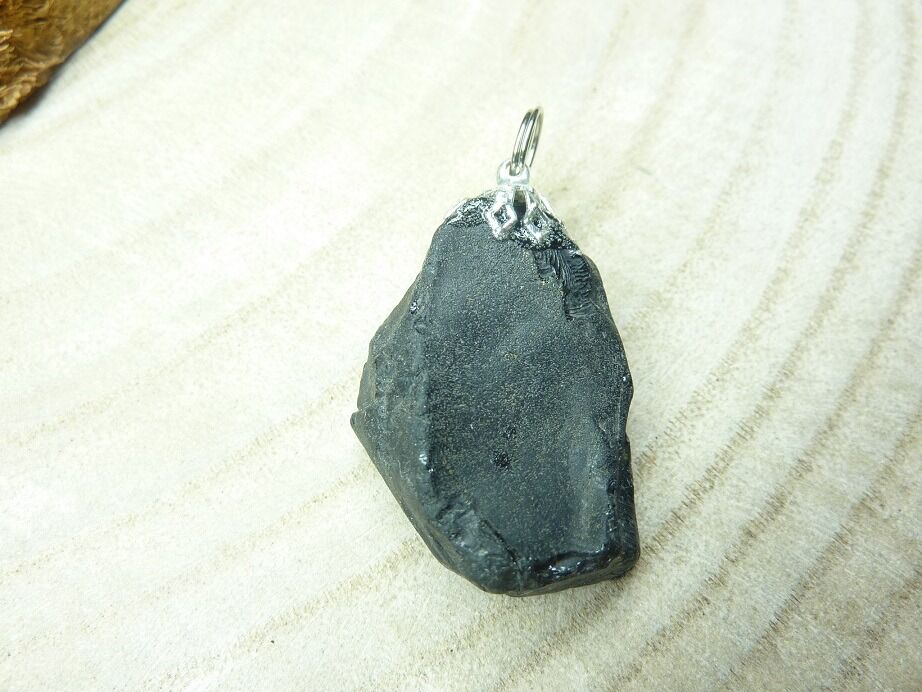 Pendentif Spinelle noir 14,1 gr ultra rare ref 4326