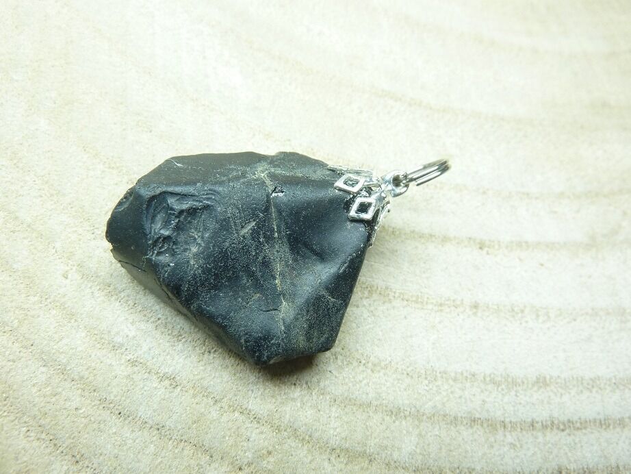 Pendentif Spinelle noir 11,9 gr ultra rare ref 2343