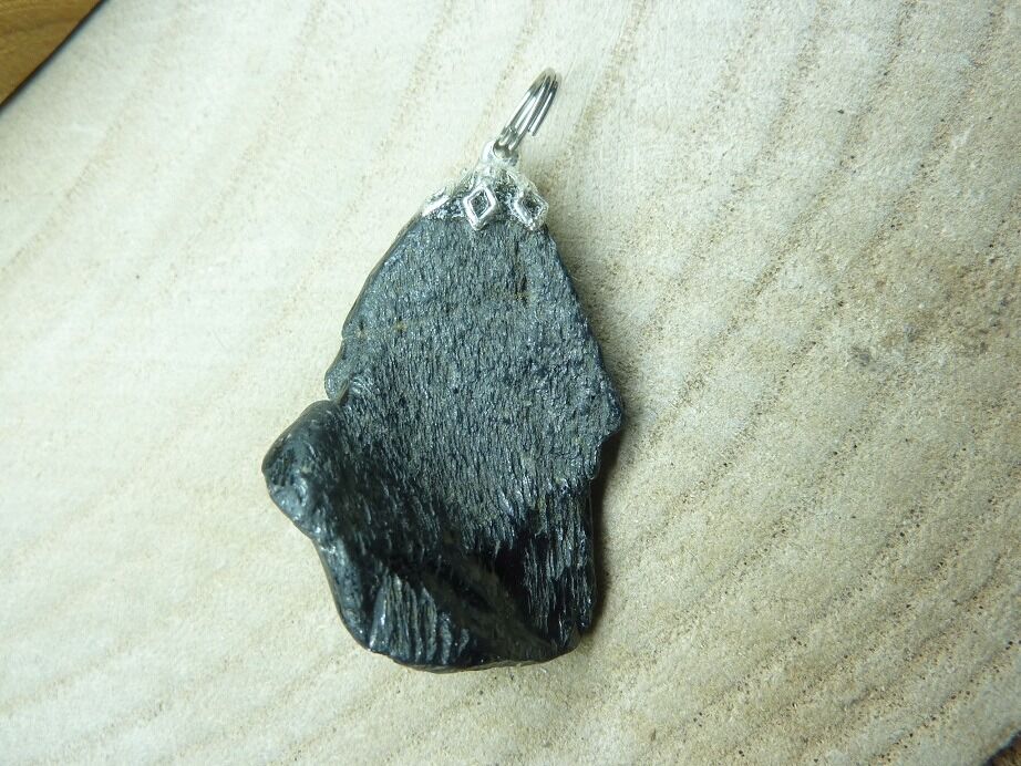 Pendentif Spinelle noir 10,4 gr ultra rare ref 1810