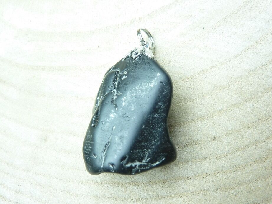 Pendentif Spinelle noir 24,5 gr ultra rare ref 3303