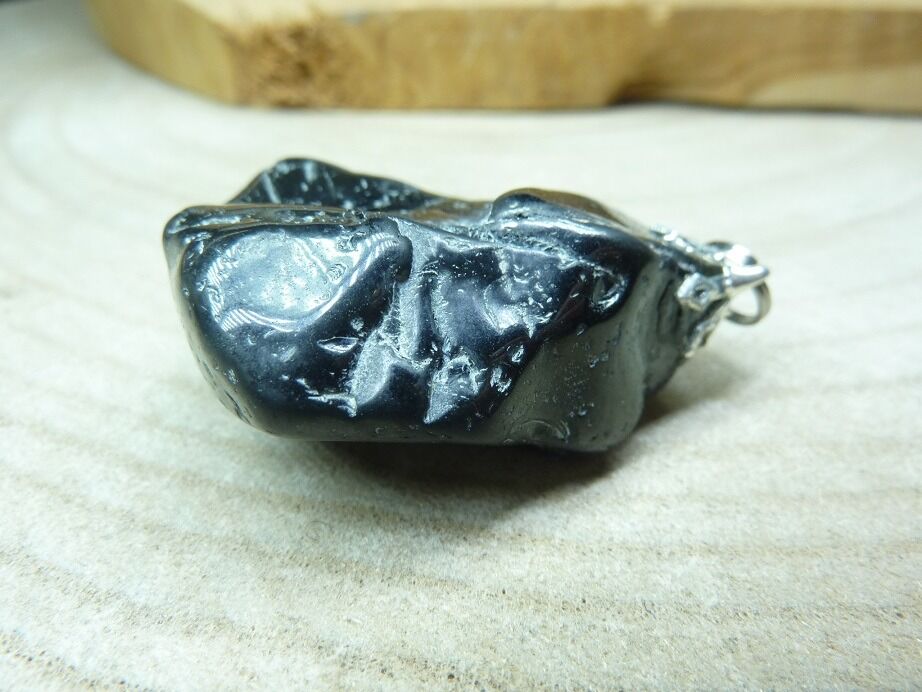 Pendentif Spinelle noir 32,7 gr ultra rare ref 1213