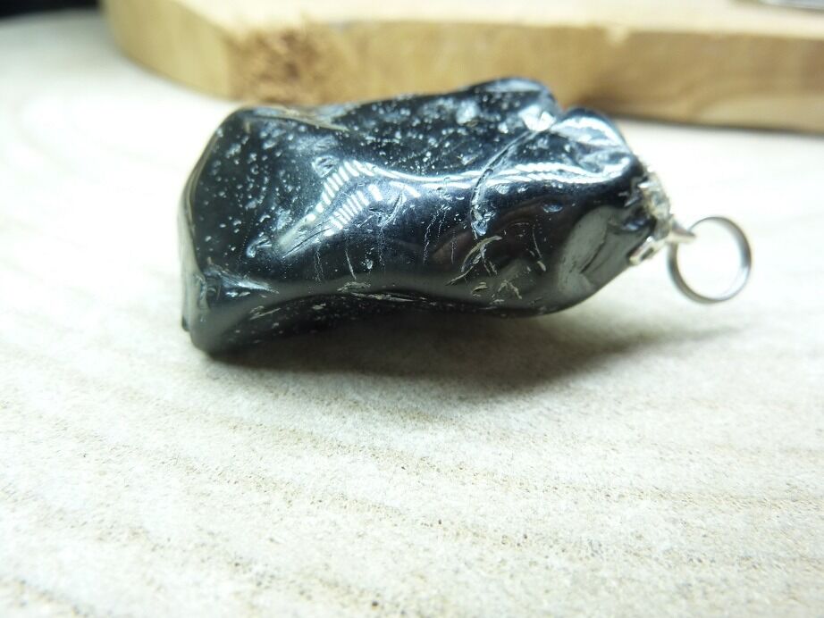 Pendentif Spinelle noir 32,7 gr ultra rare ref 1213