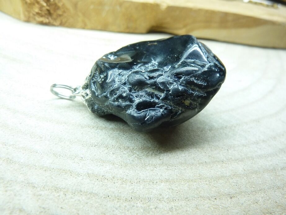 Pendentif Spinelle noir 36,5 gr ultra rare ref 2131