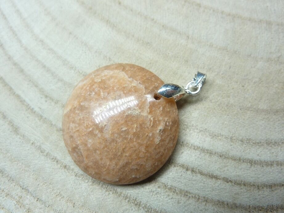 Pendentif Pierre de lune orangée ref 1215