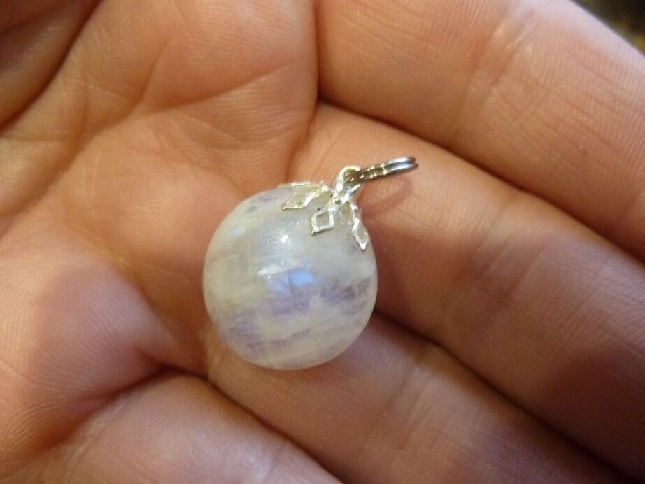 Pendentif Pierre de lune ref 7823