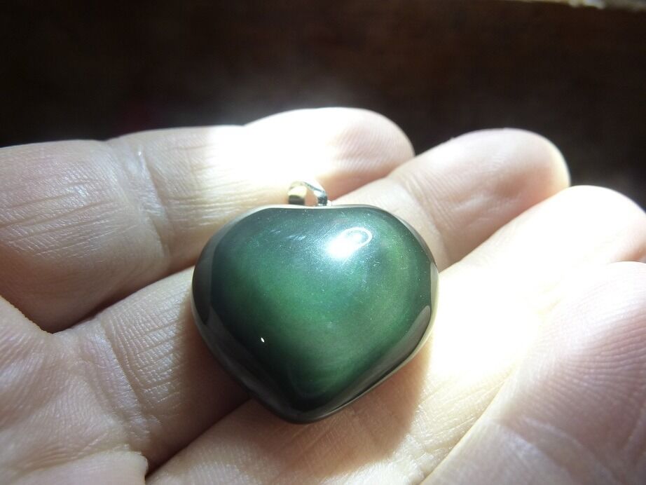 Pendentif coeur Obsidienne oeil céleste ref 2902